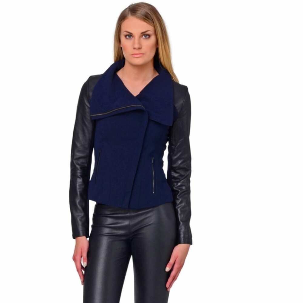 Lamarque Emma Leather and Crepe Turtleneck Jacket - Medium